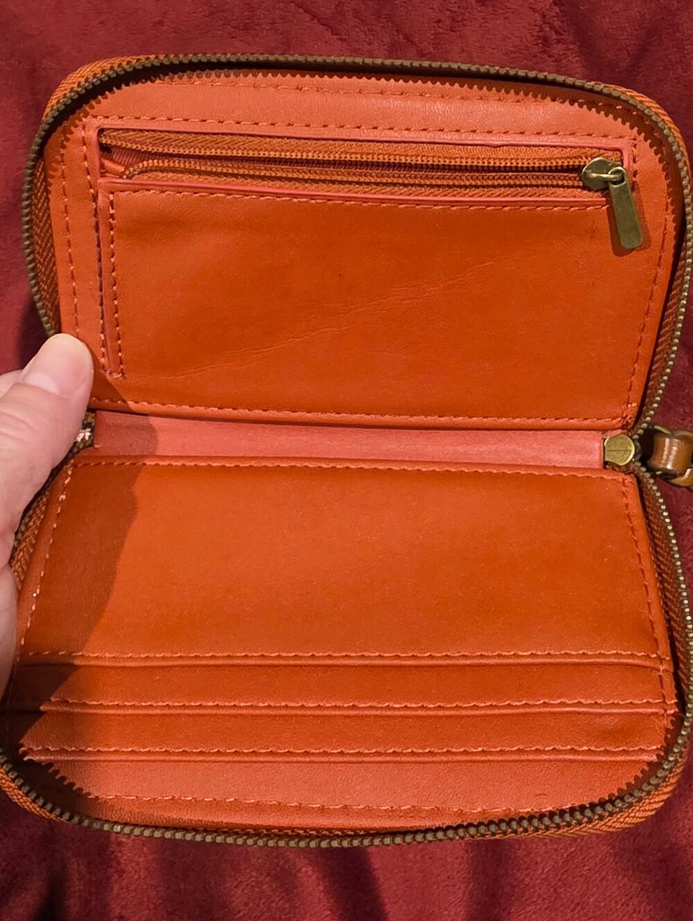 Universal Thread Small Zipper Wallet - Picture 3 of 3
